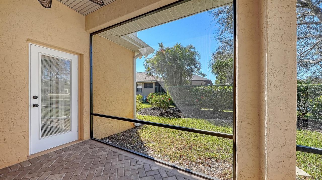 5566 Magnolia Tree Terrace, Sarasota, FL 34233 Photo