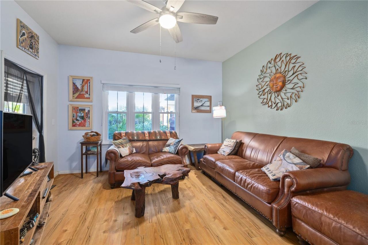 100 4th Avenue S, Unit 103, Saint Petersburg, FL 33701 Photo