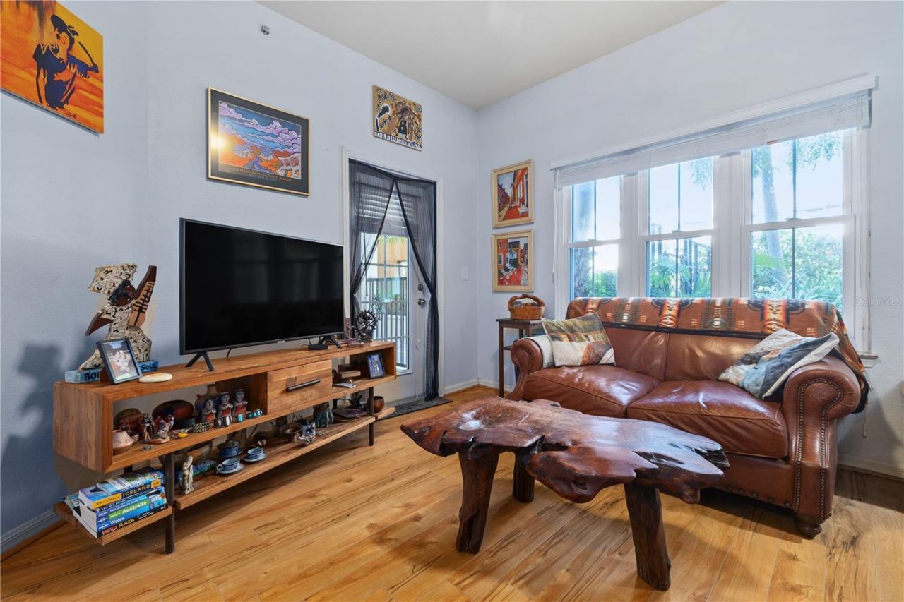 100 4th Avenue S, Unit 103, Saint Petersburg, FL 33701 Photo