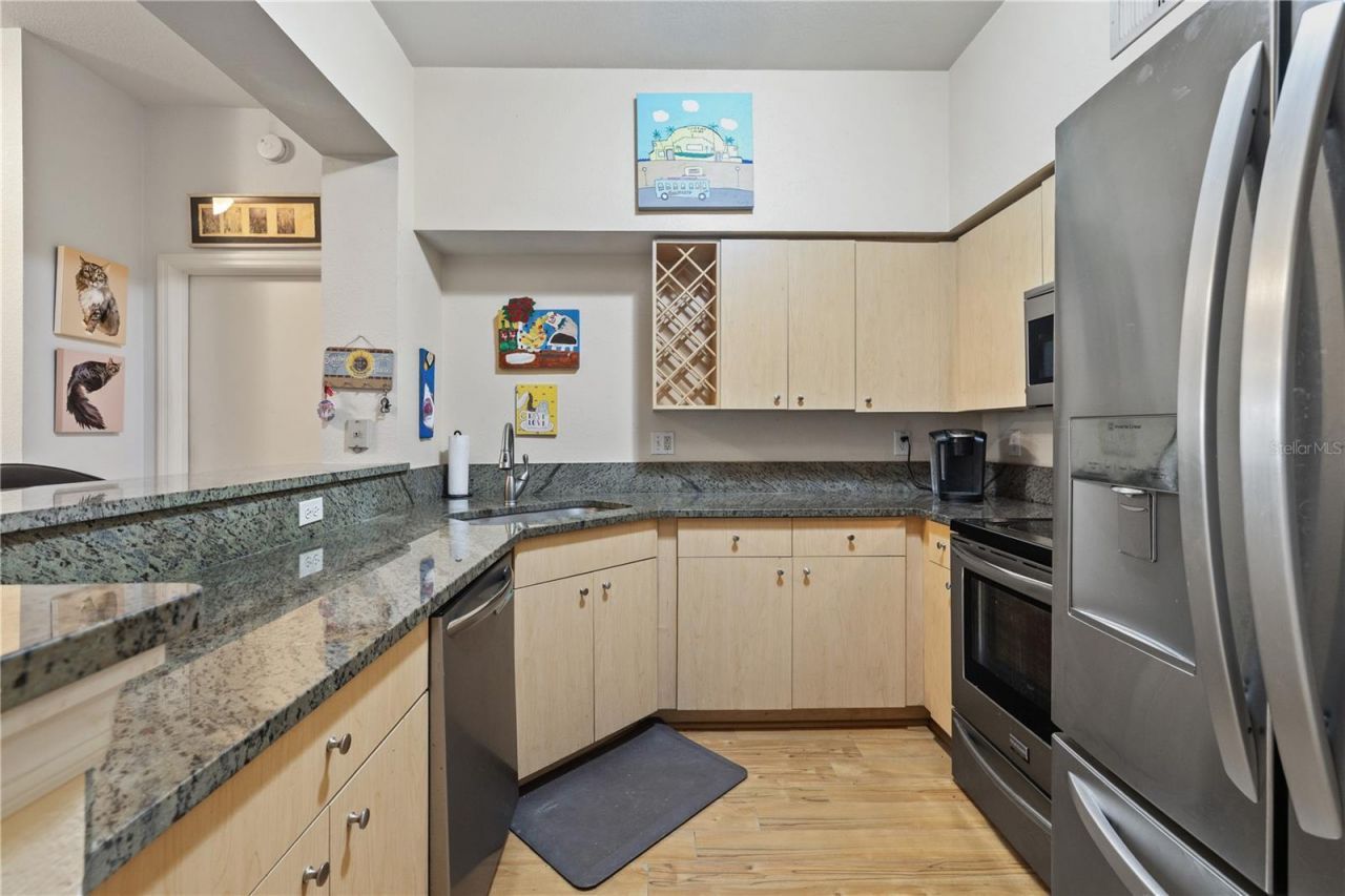 100 4th Avenue S, Unit 103, Saint Petersburg, FL 33701 Photo