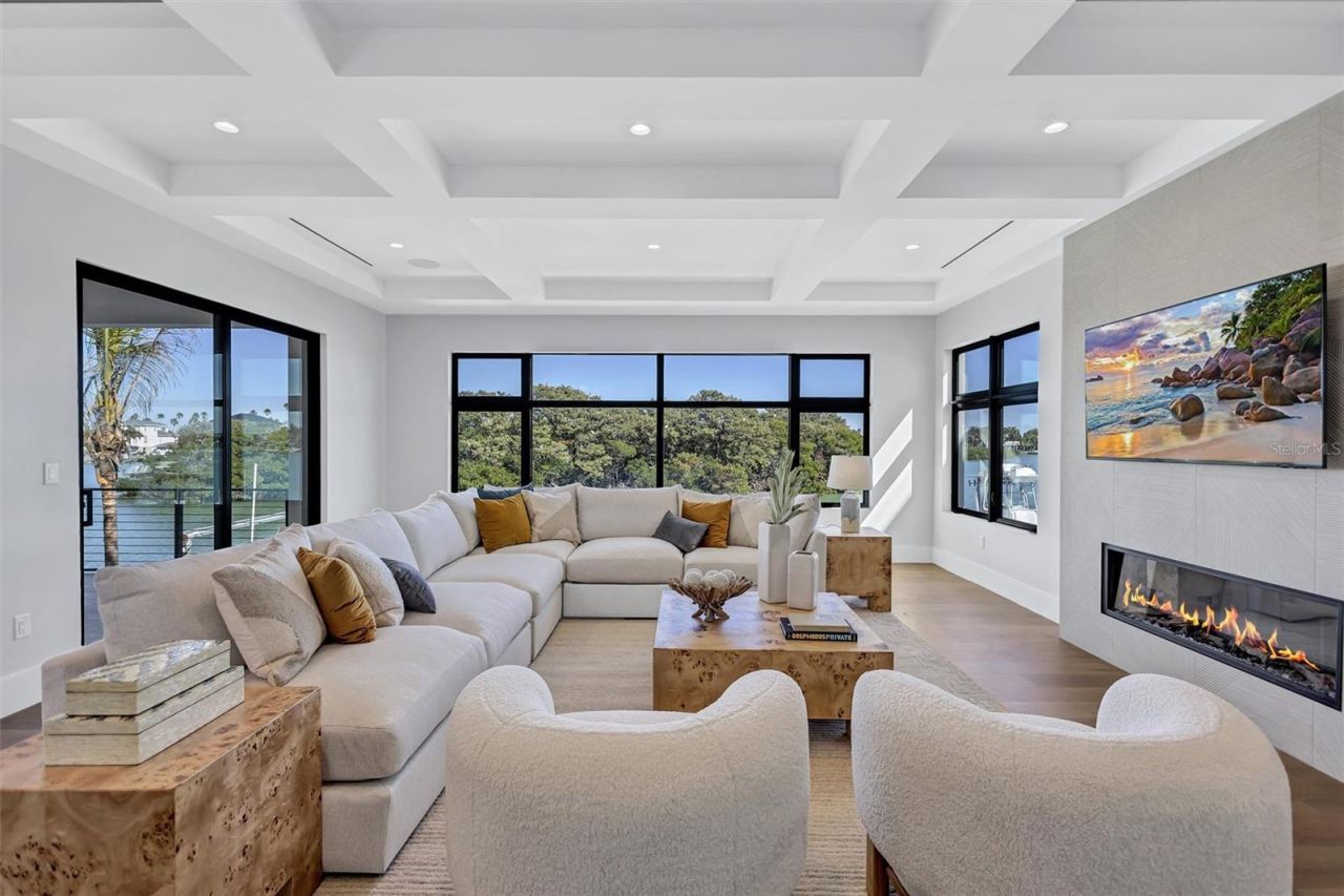 3105 Pass A Grille Way, Saint Pete Beach, FL 33706 Photo