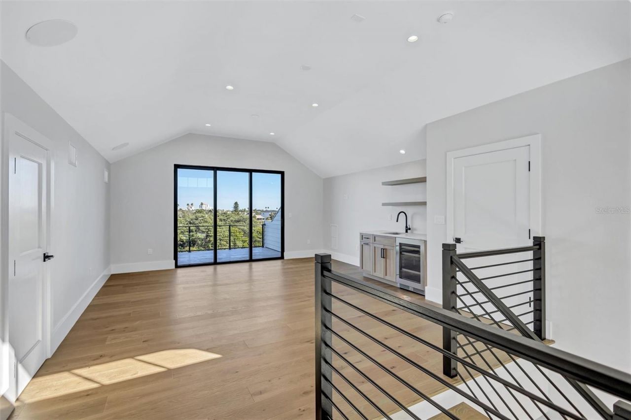 3105 Pass A Grille Way, Saint Pete Beach, FL 33706 Photo