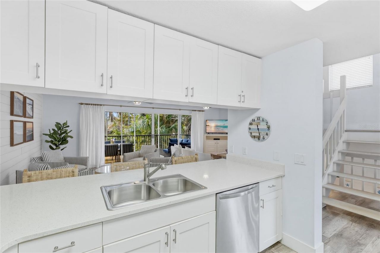 6250 Holmes Boulevard, Unit 47, Holmes Beach, FL 34217 Photo