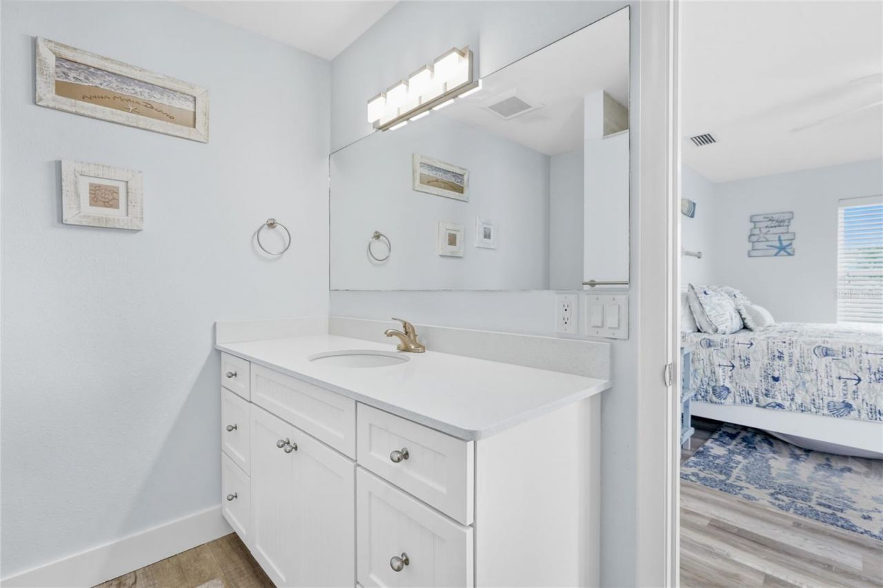 6250 Holmes Boulevard, Unit 47, Holmes Beach, FL 34217 Photo