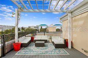 145 4th Avenue N, Unit 401, Saint Petersburg, FL 33701 Photo