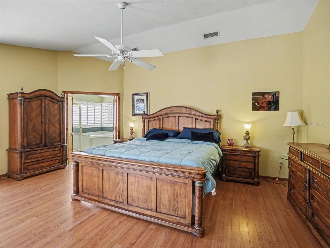 8634 Whispering Willow Court , Orlando, FL 32835 Photo