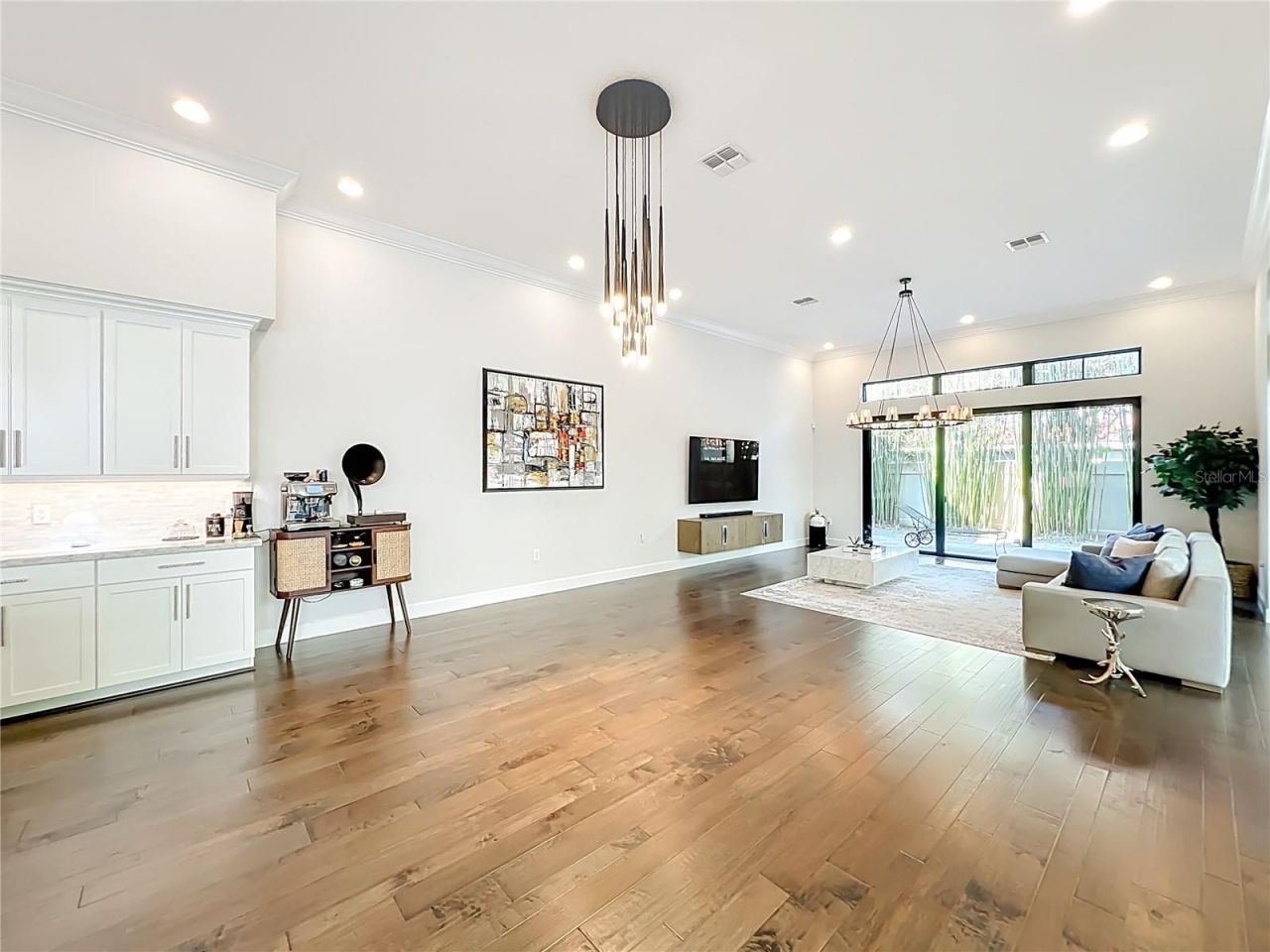 8358 Via Vittoria Way, Orlando, FL 32819 Photo