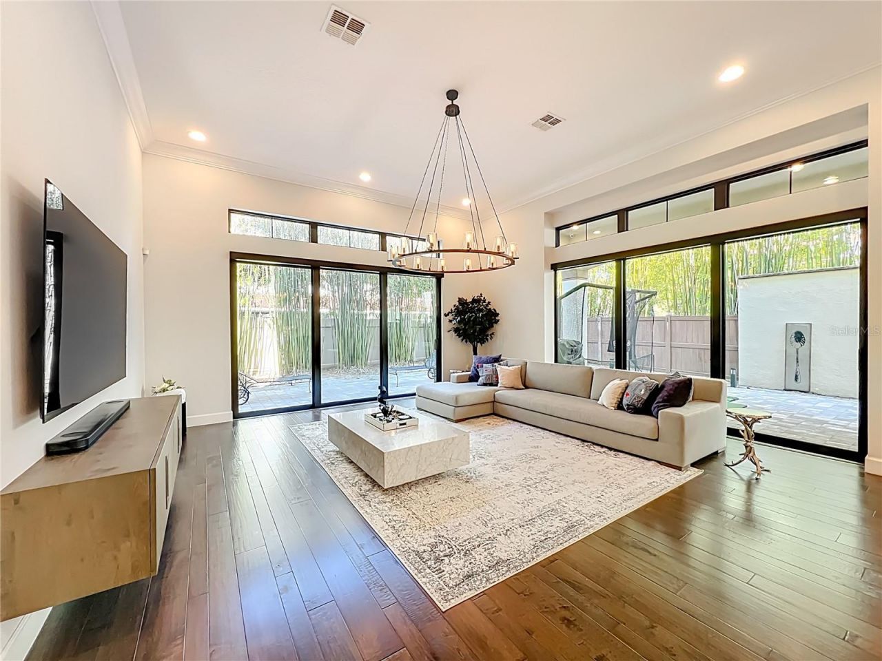 8358 Via Vittoria Way, Orlando, FL 32819 Photo