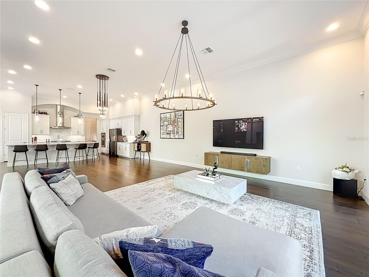 8358 Via Vittoria Way, Orlando, FL 32819 Photo