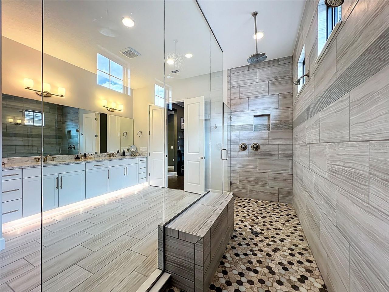 8358 Via Vittoria Way, Orlando, FL 32819 Photo