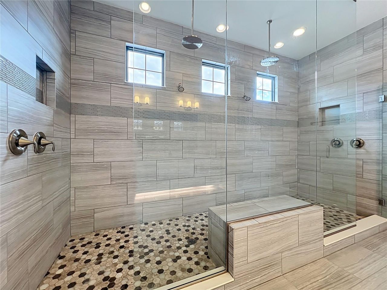 8358 Via Vittoria Way, Orlando, FL 32819 Photo