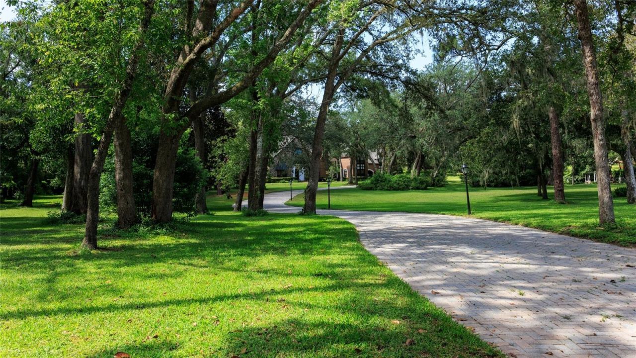 810 Sweetwater Club Boulevard, Longwood, FL 32779 Photo