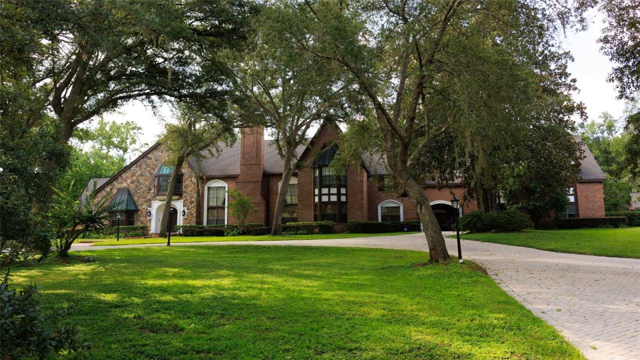 810 Sweetwater Club Boulevard, Longwood, FL 32779 Photo