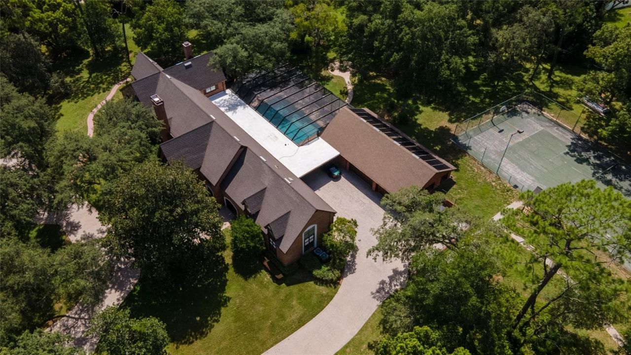 810 Sweetwater Club Boulevard, Longwood, FL 32779 Photo