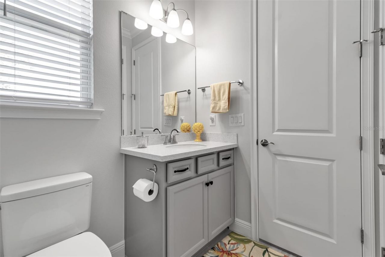 5649 Long Shore Loop, Sarasota, FL 34238 Photo