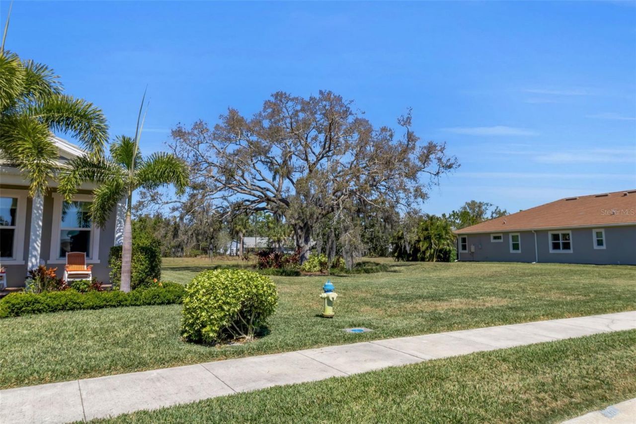 5649 Long Shore Loop, Sarasota, FL 34238 Photo