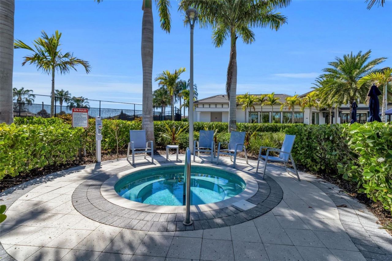 5649 Long Shore Loop, Sarasota, FL 34238 Photo