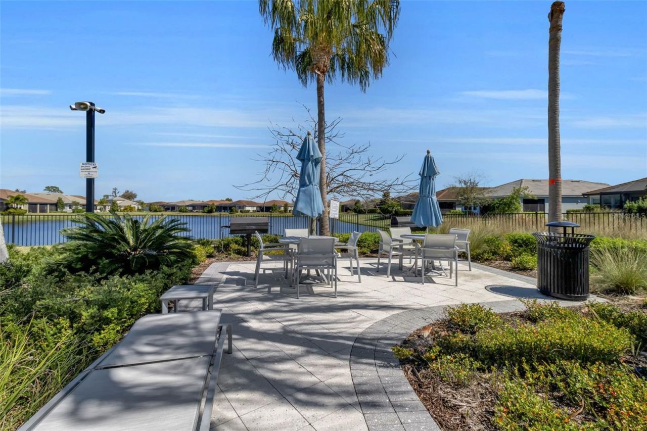 5649 Long Shore Loop, Sarasota, FL 34238 Photo