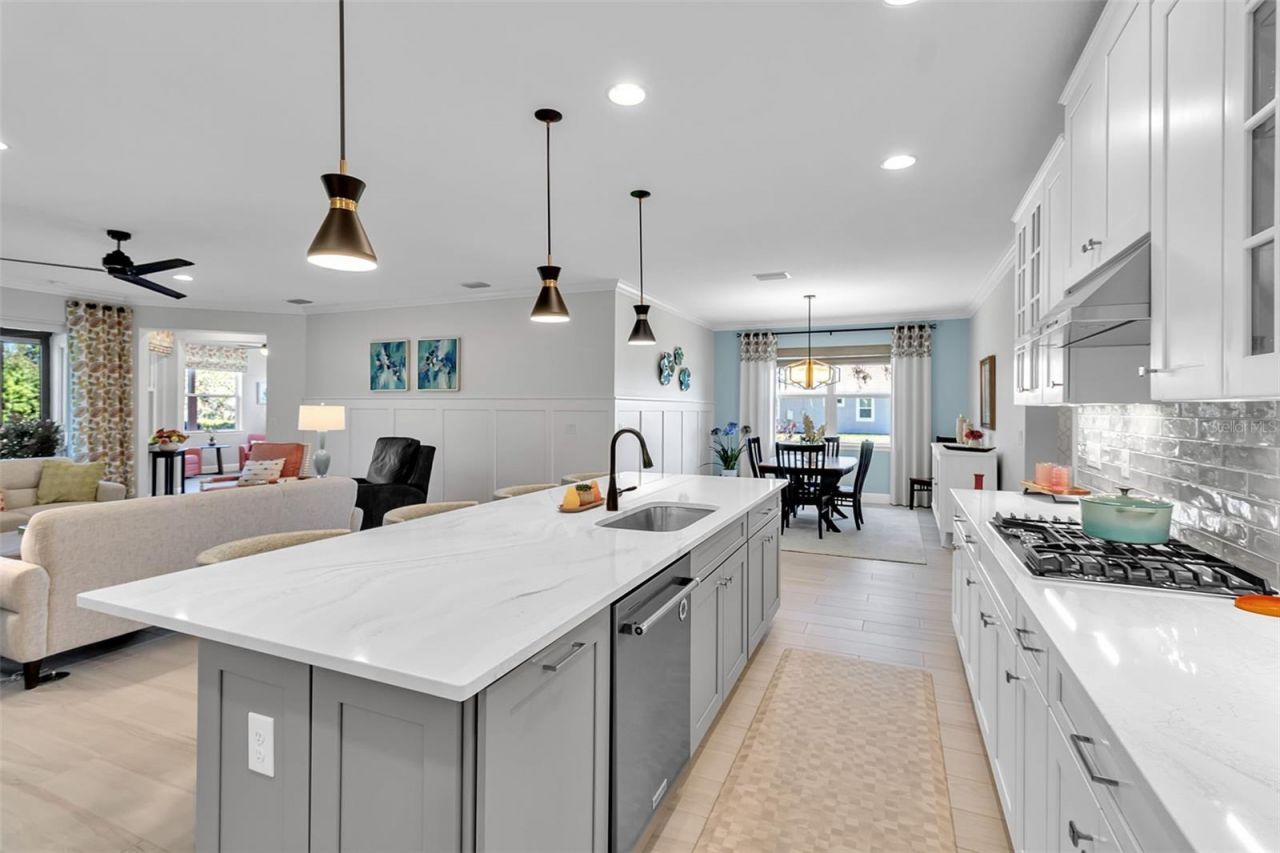 5649 Long Shore Loop, Sarasota, FL 34238 Photo