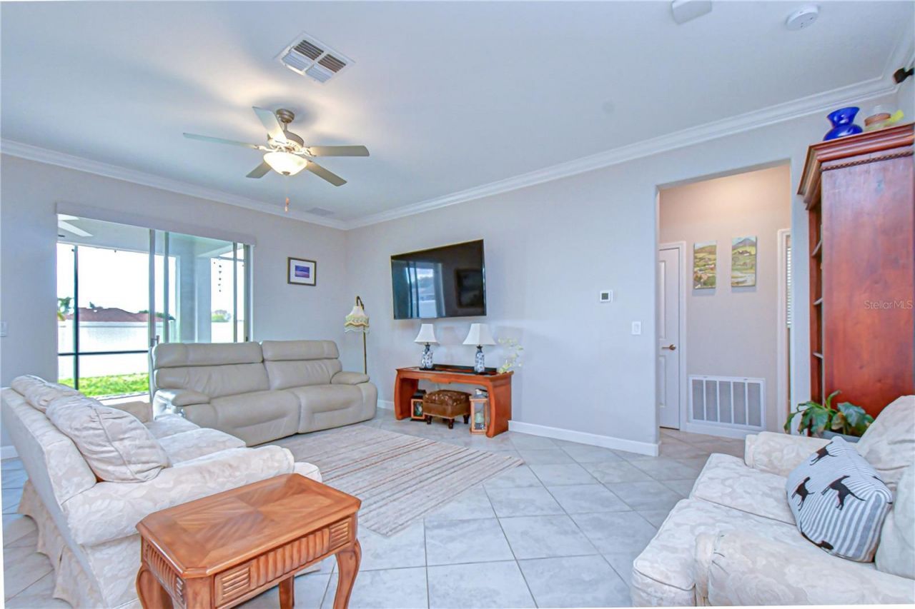 25069 Lambrusco Loop , Lutz, FL 33559 Photo