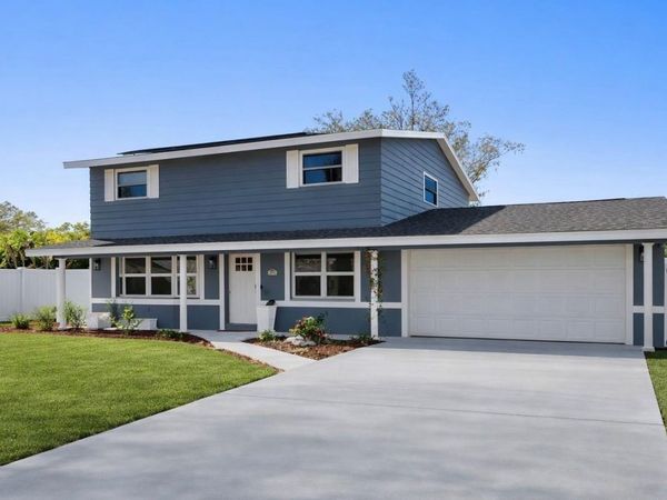 12468 EMPIRE DRIVE , SEMINOLE, FL 33772