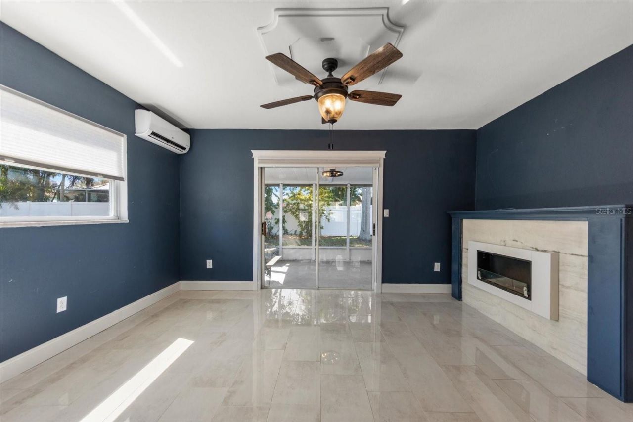 12468 Empire Drive, Seminole, FL 33772 Photo