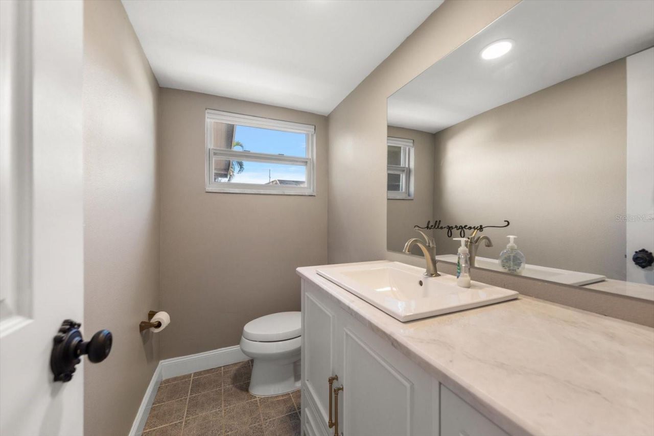 12468 Empire Drive, Seminole, FL 33772 Photo