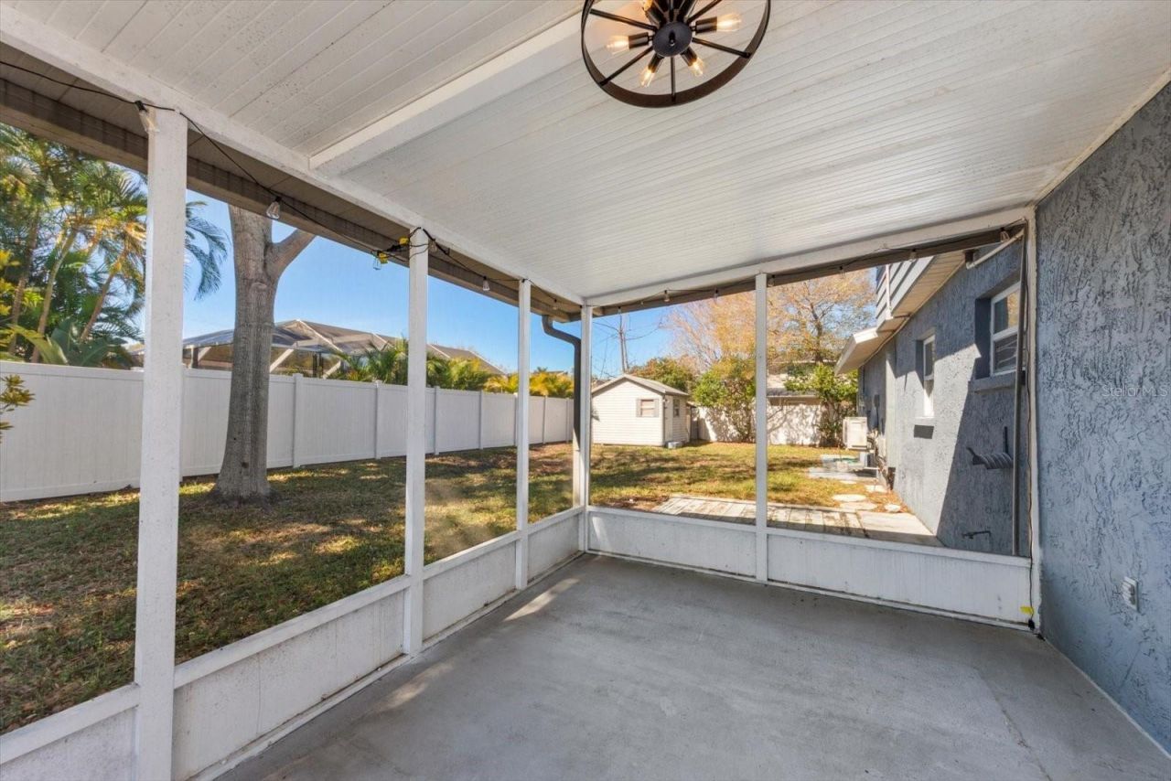 12468 Empire Drive, Seminole, FL 33772 Photo