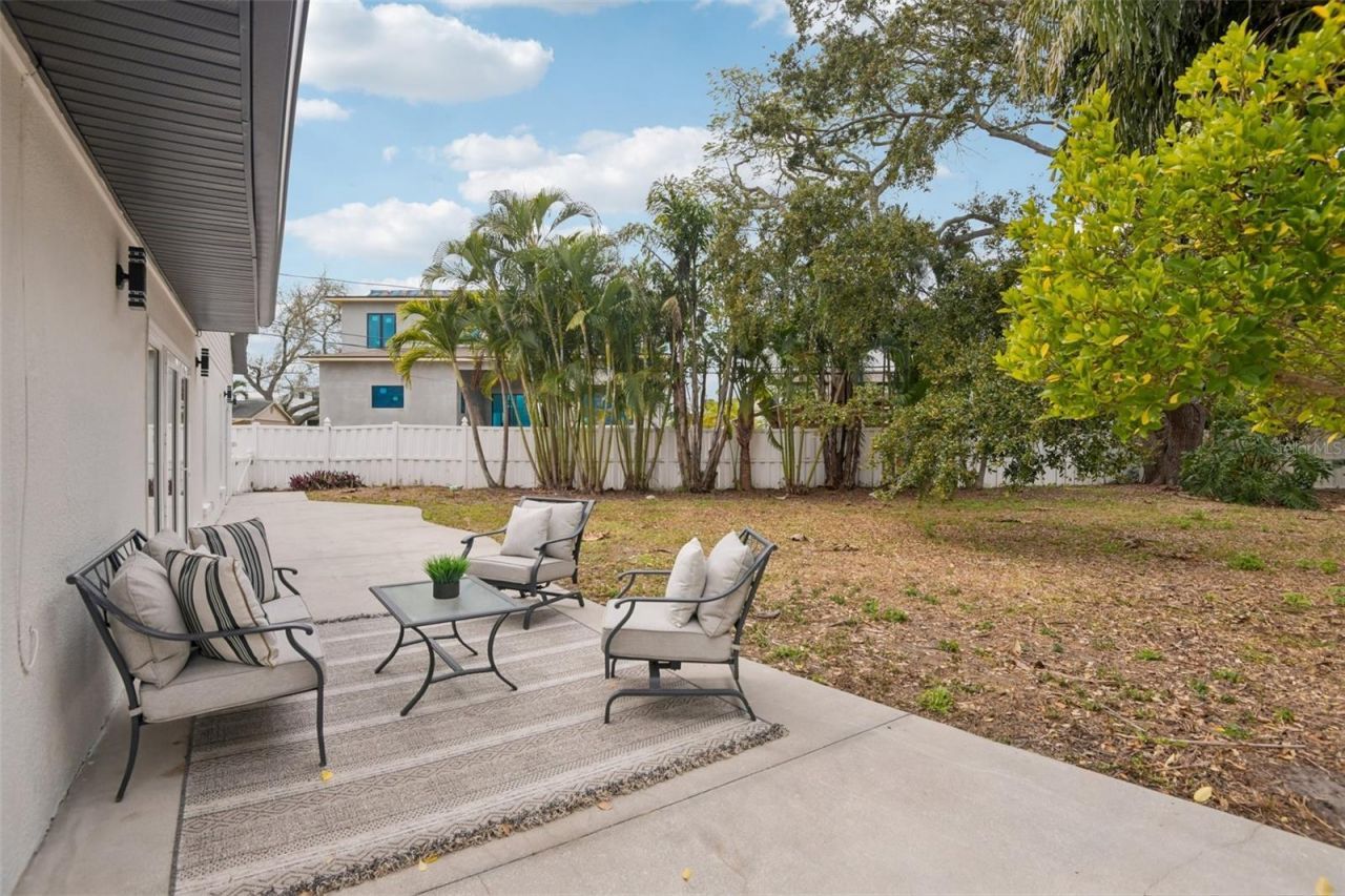 850 Rafael Boulevard Ne, Saint Petersburg, FL 33704 Photo