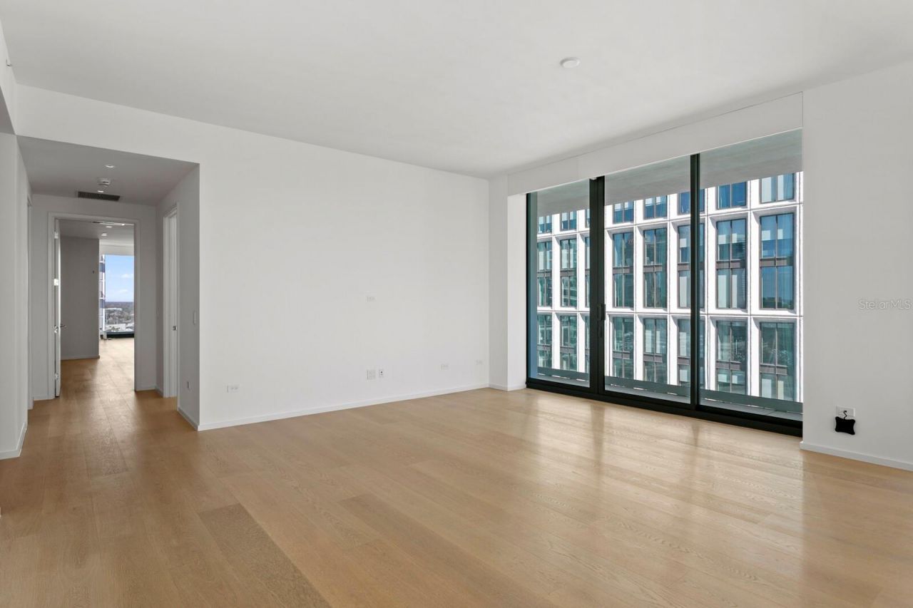 1000 Water Street, Unit 1502, Tampa, FL 33602 Photo