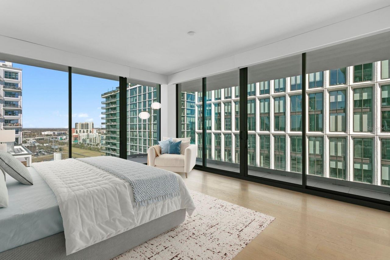 1000 Water Street, Unit 1502, Tampa, FL 33602 Photo