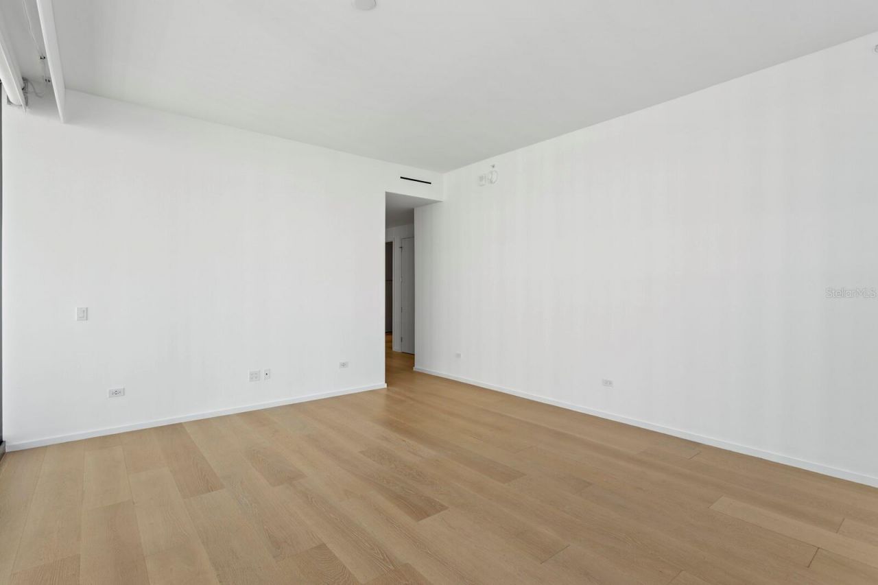 1000 Water Street, Unit 1502, Tampa, FL 33602 Photo