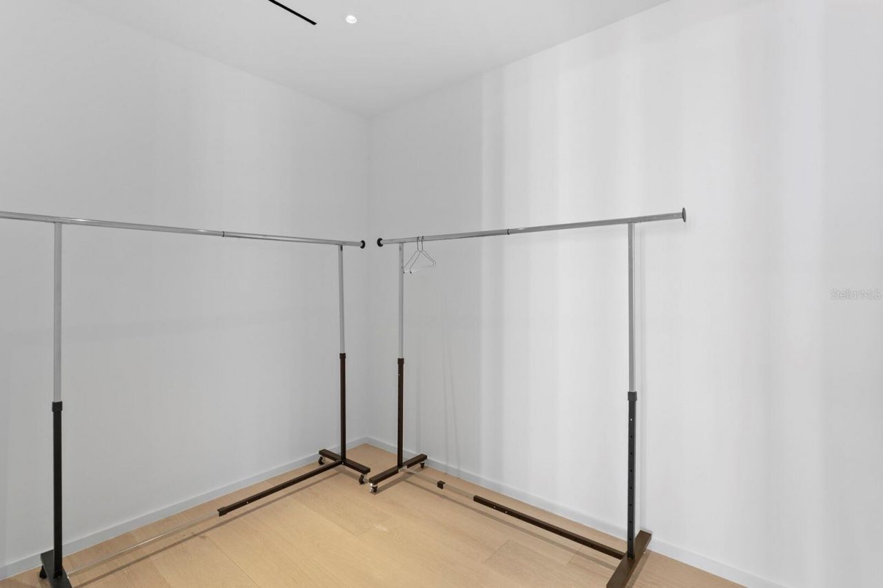 1000 Water Street, Unit 1502, Tampa, FL 33602 Photo