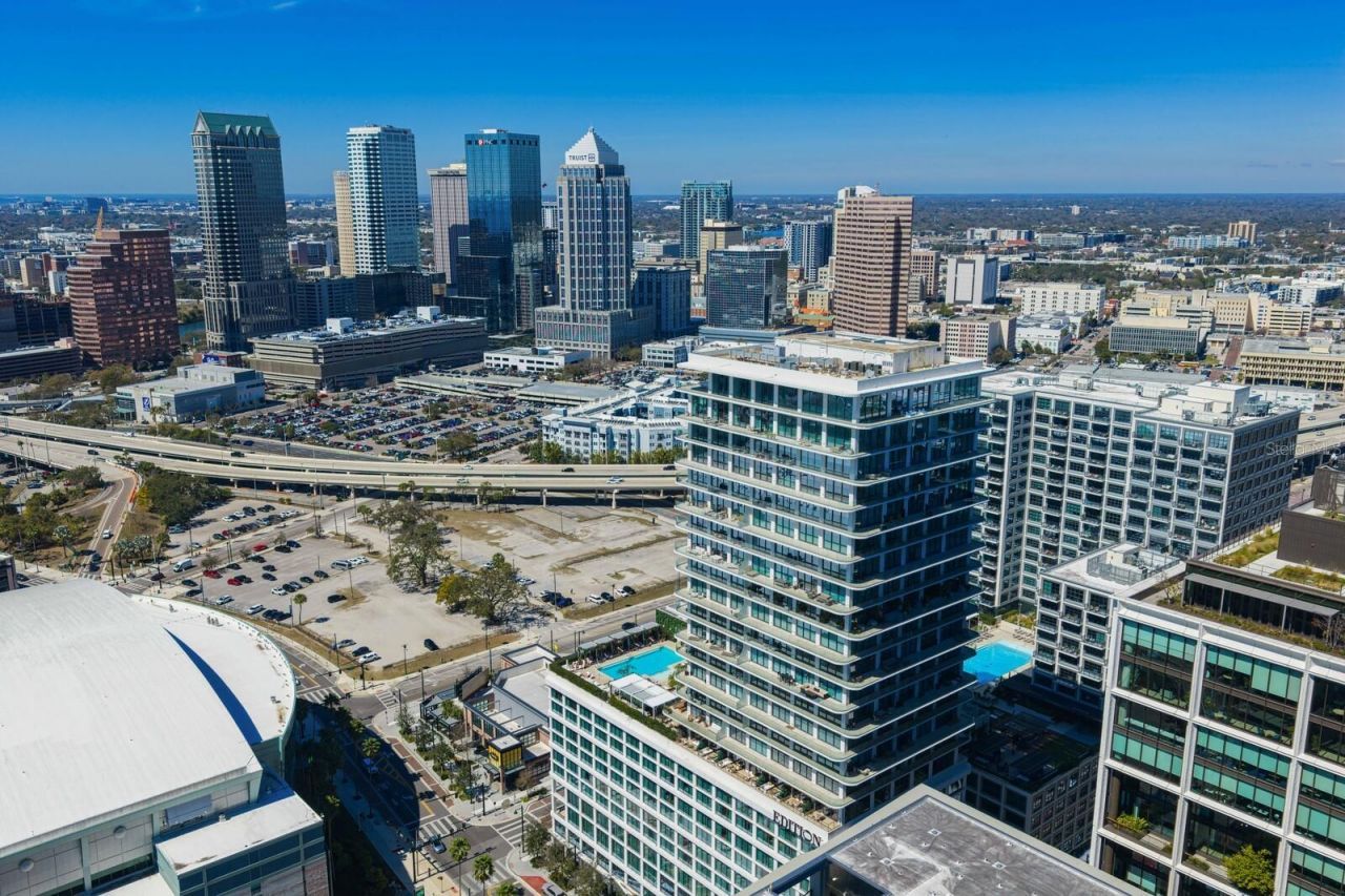 1000 Water Street, Unit 1502, Tampa, FL 33602 Photo