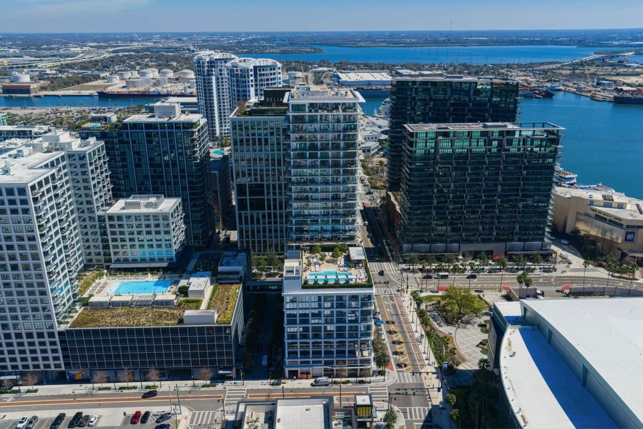 1000 Water Street, Unit 1502, Tampa, FL 33602 Photo
