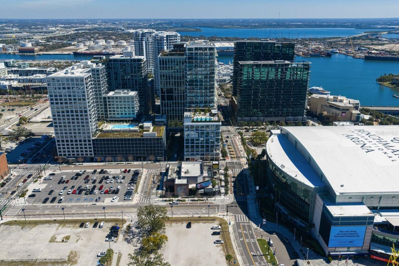 1000 Water Street, Unit 1502, Tampa, FL 33602 Photo