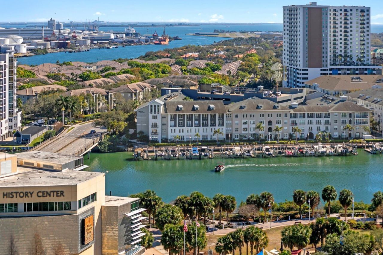 1000 Water Street, Unit 1502, Tampa, FL 33602 Photo