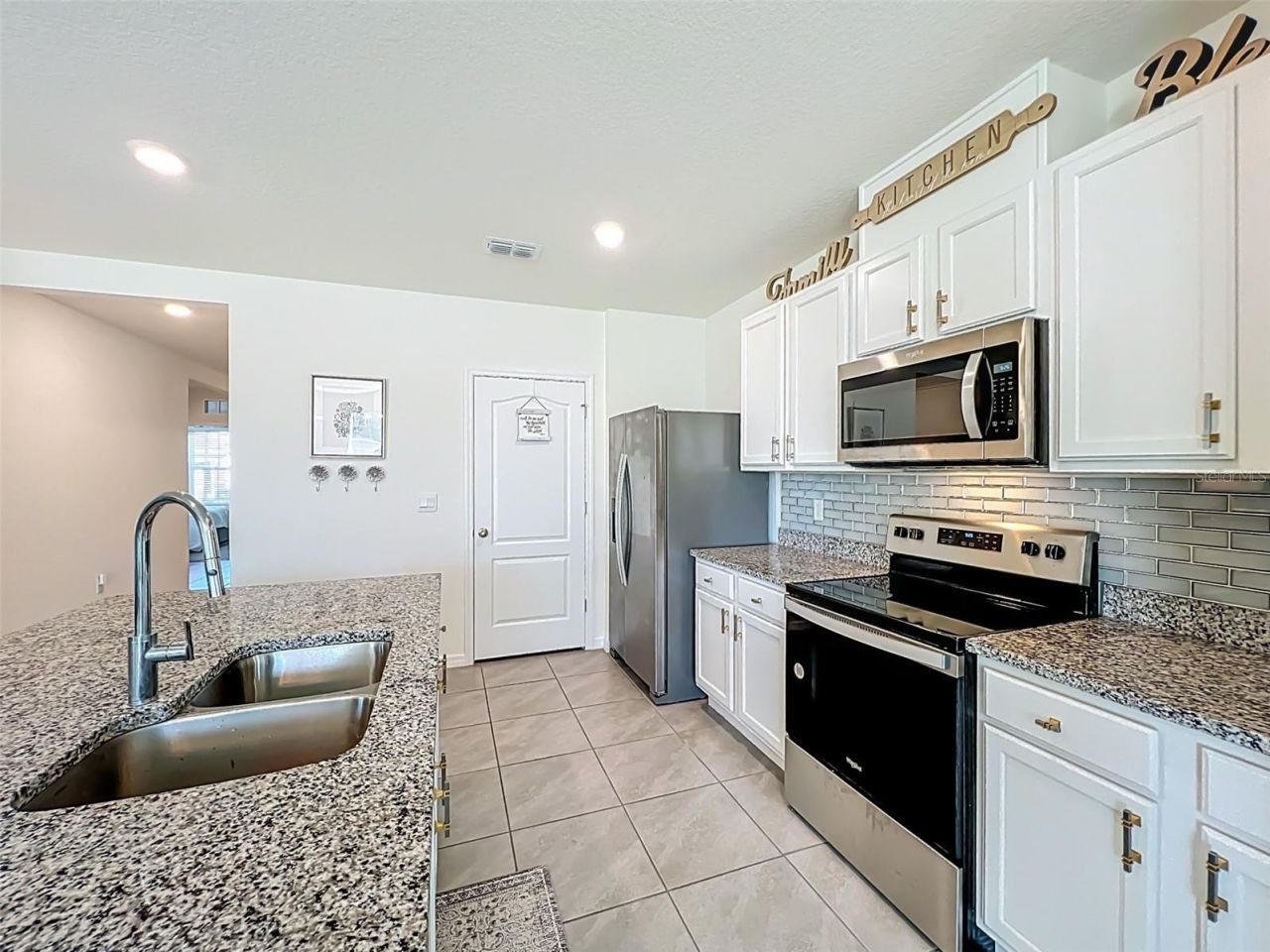 1737 Aurora Ridge Drive, Zellwood, FL 32798 Photo