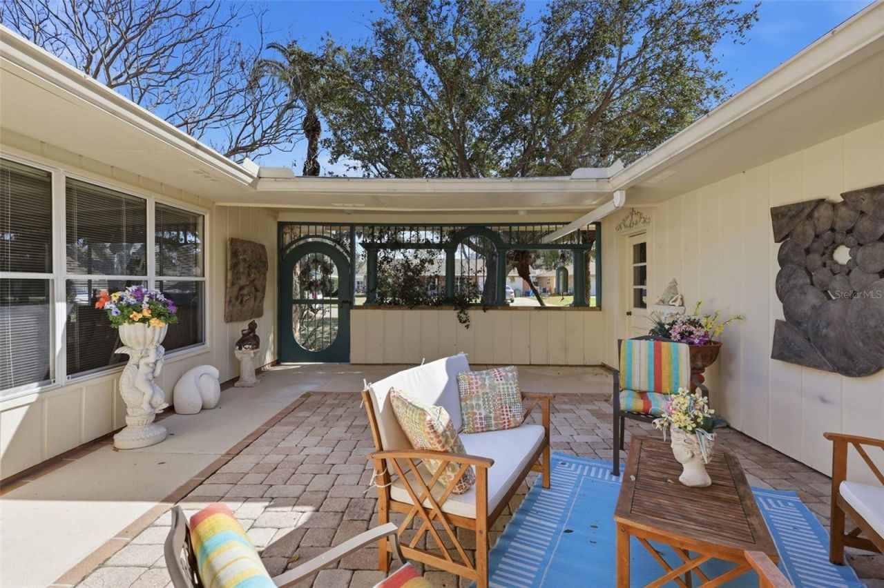 727 Green Road , New Smyrna Beach, FL 32168 Photo