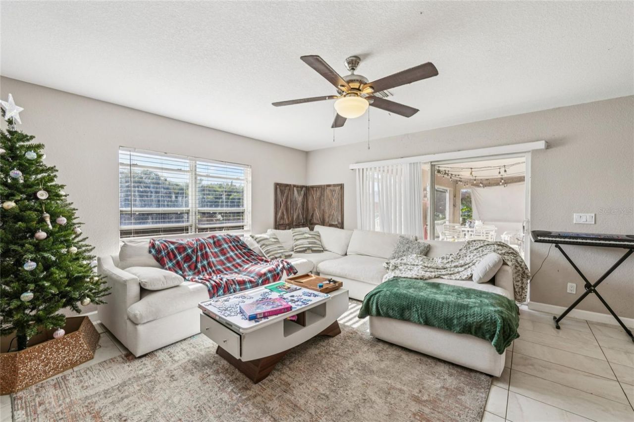 1910 Lorna Avenue, Lehigh Acres, FL 33972 Photo