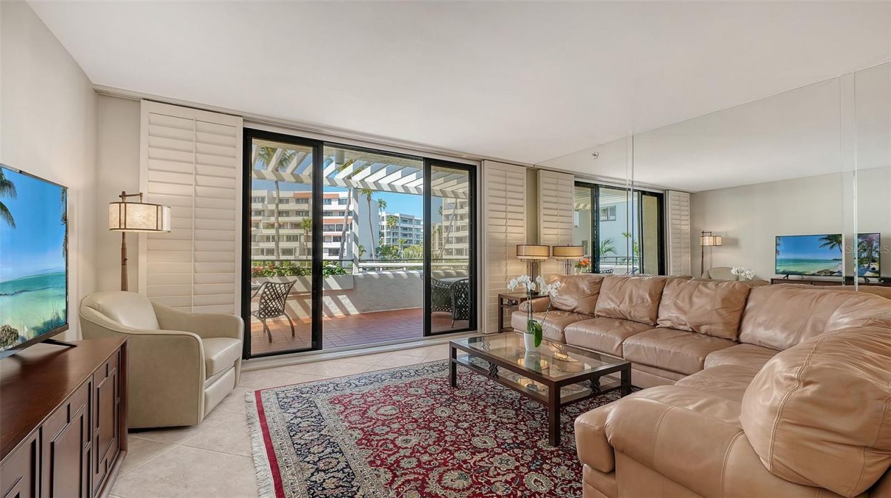 1445 Gulf Of Mexico Drive, Unit 101, Longboat Key, FL 34228 Photo