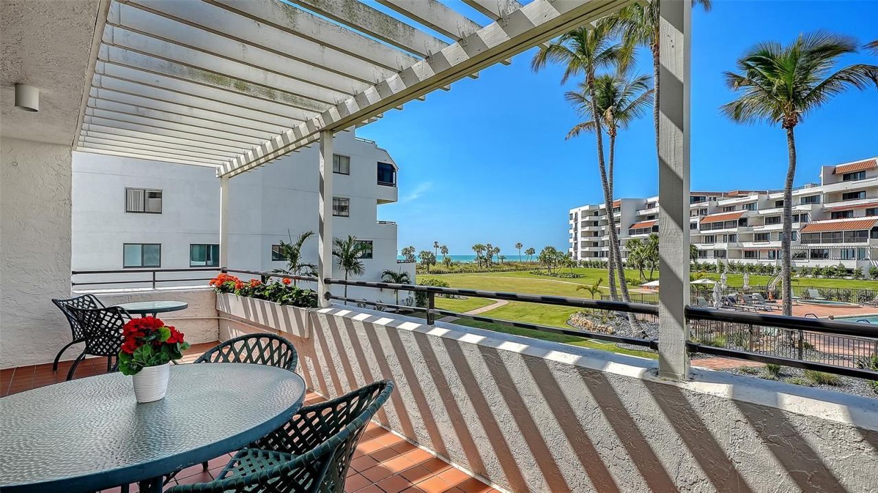 1445 Gulf Of Mexico Drive, Unit 101, Longboat Key, FL 34228 Photo