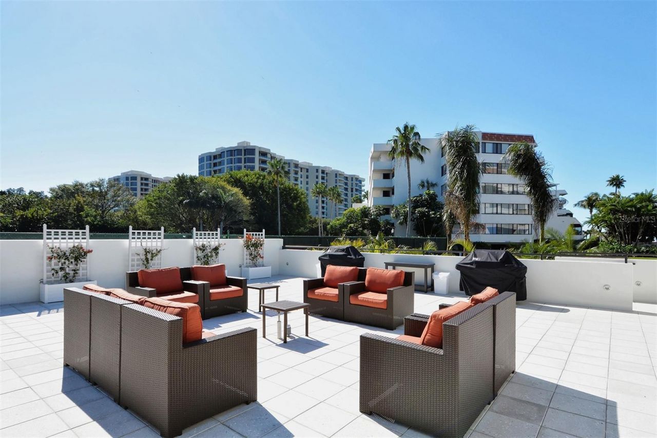 1445 Gulf Of Mexico Drive, Unit 101, Longboat Key, FL 34228 Photo