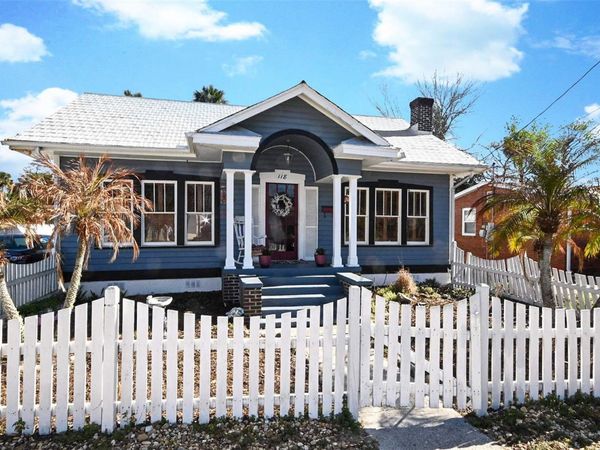 118 E YELKCA TERRACE , EDGEWATER, FL 32132