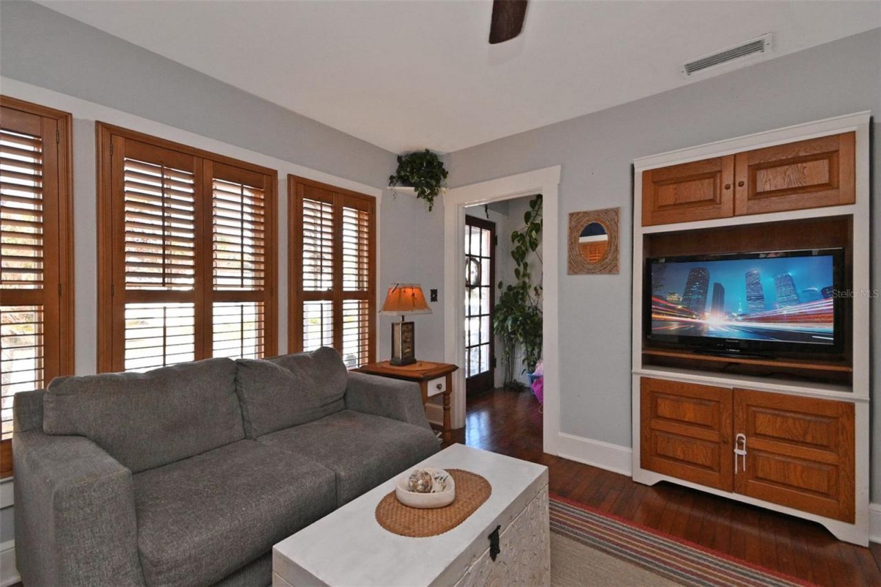 118 E Yelkca Terrace , Edgewater, FL 32132 Photo