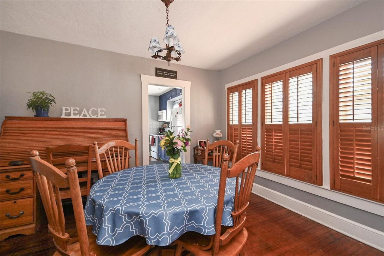 118 E Yelkca Terrace, Edgewater, FL 32132 Photo