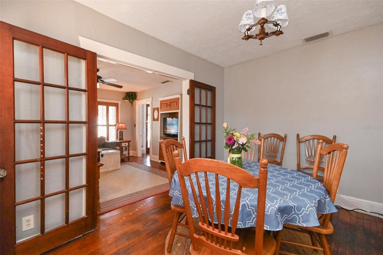 118 E Yelkca Terrace, Edgewater, FL 32132 Photo