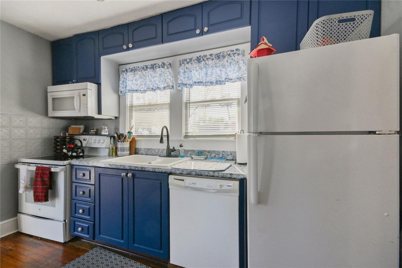 118 E Yelkca Terrace, Edgewater, FL 32132 Photo