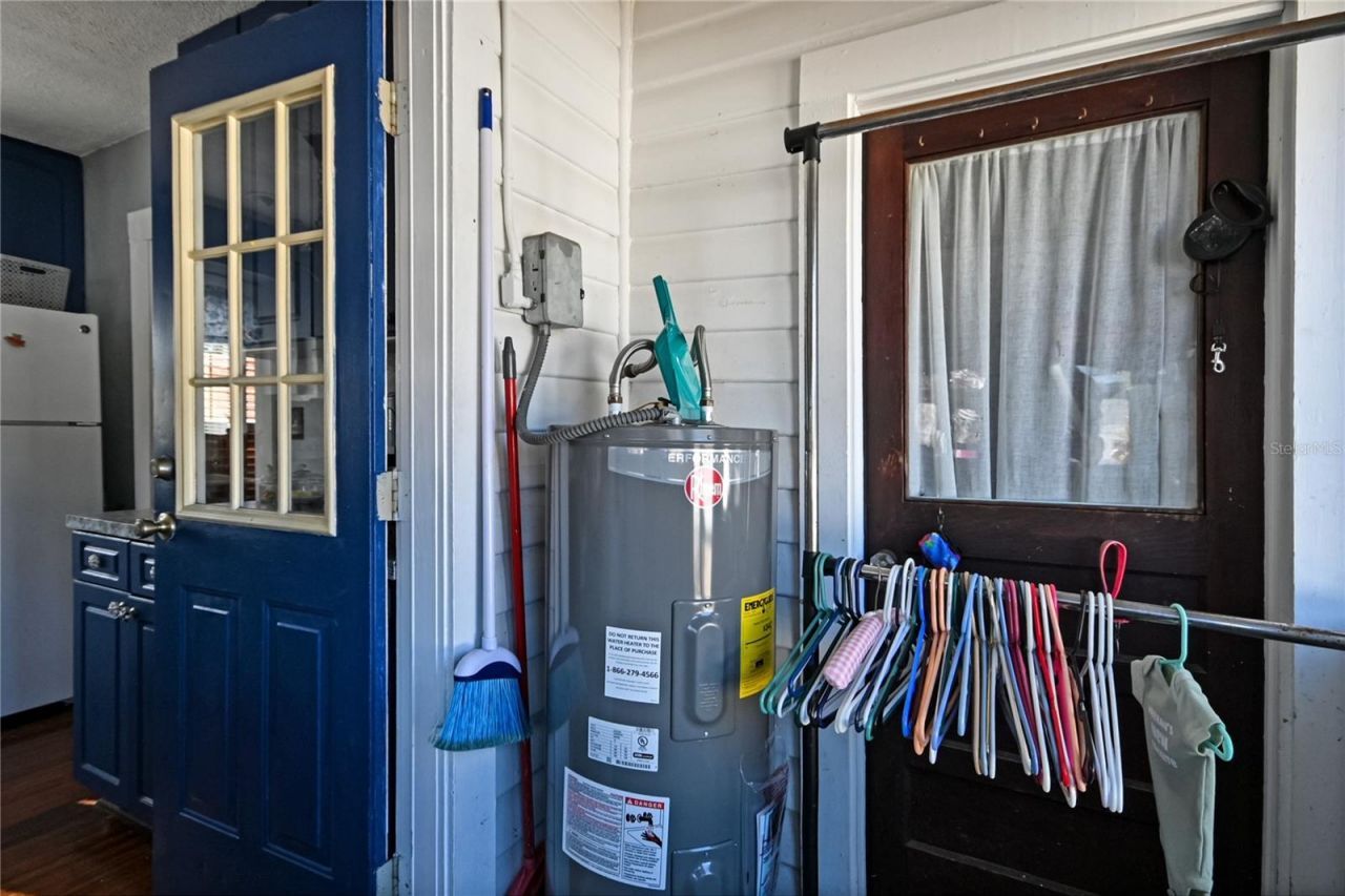 118 E Yelkca Terrace, Edgewater, FL 32132 Photo