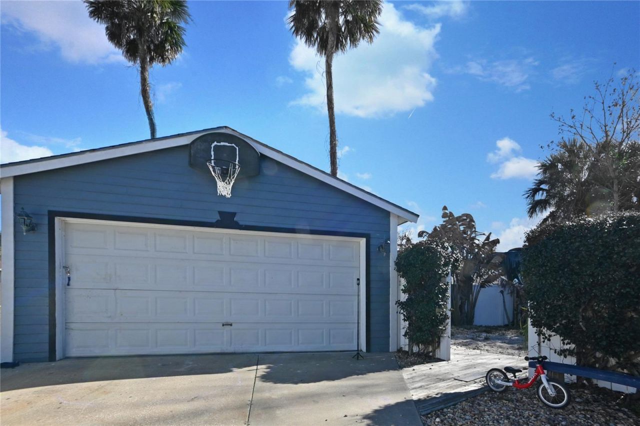 118 E Yelkca Terrace , Edgewater, FL 32132 Photo